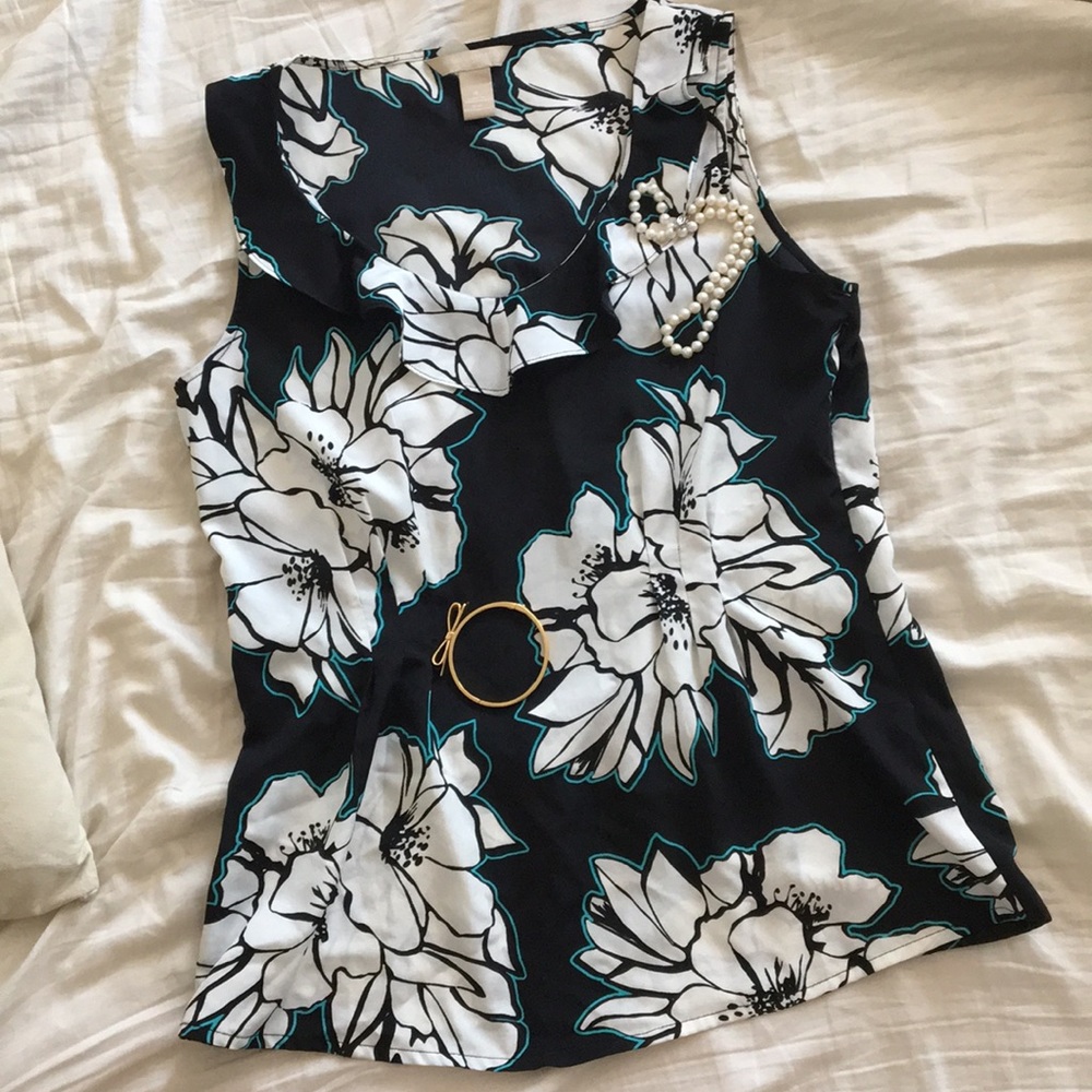 Banana Republic ruffle collar blouse